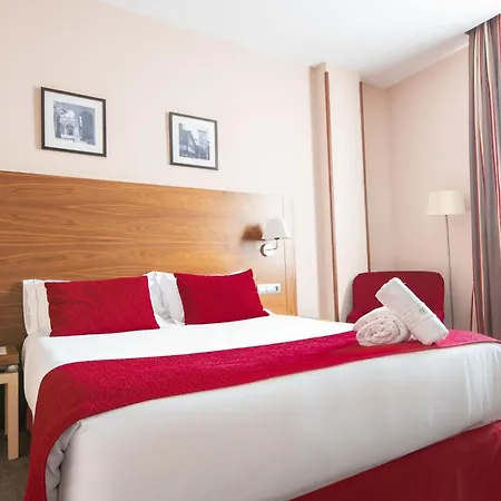 Hospedium Casino Del Tormes Otel