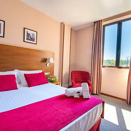 Hospedium Casino Del Tormes