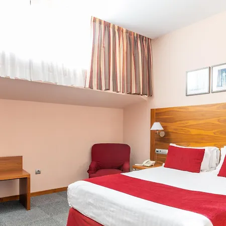 Hospedium Casino Del Tormes Hotell