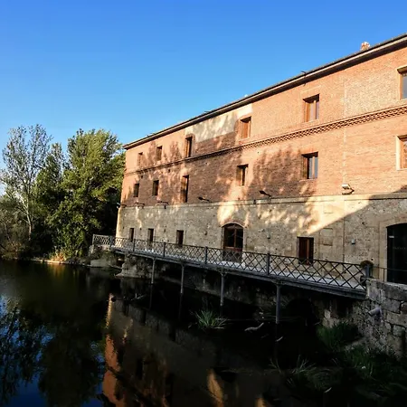 Hospedium Casino Del Tormes Hotel 4*