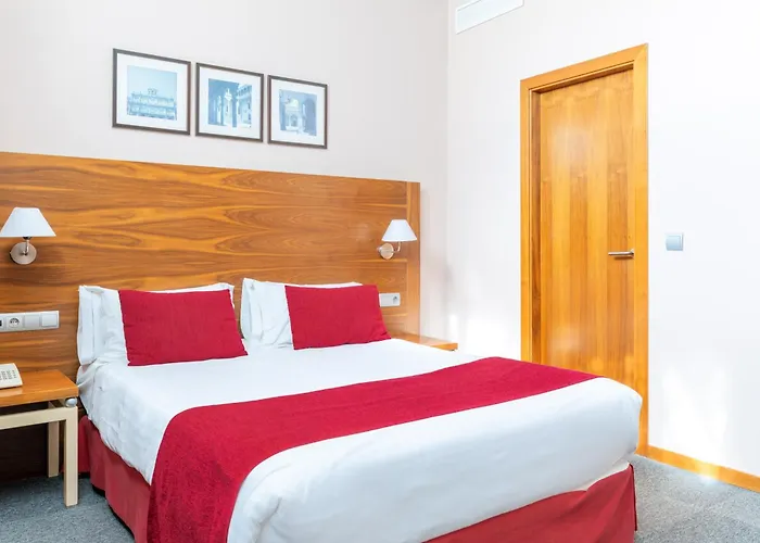 Hospedium Casino Del Tormes 4*